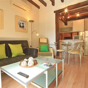 Inside Alhacaba Apartamento
